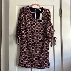 *NWT* cold Shoulder, tie sleeve shift dress Stitchfix brand Pixley Size S